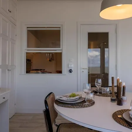 Casiola - Beautiful Seaview With Private Garage Appartamento