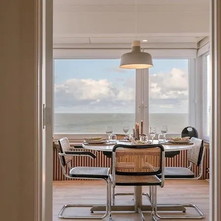 Casiola - Beautiful Seaview With Private Garage Apartamento