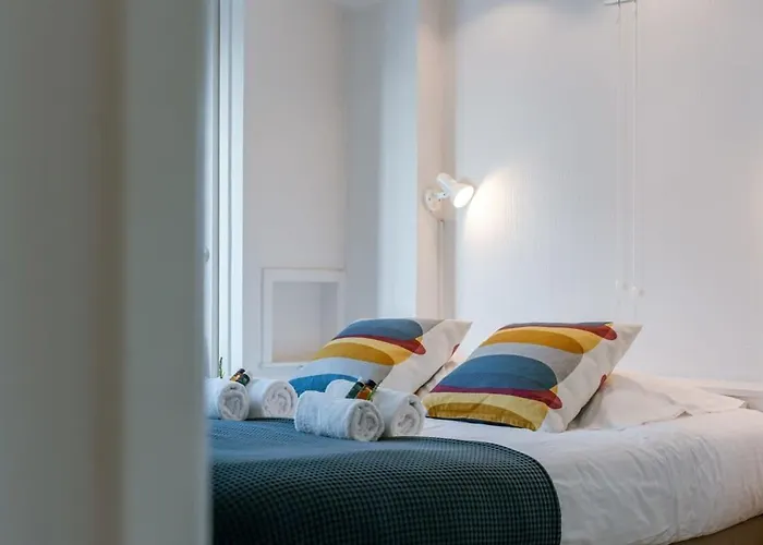 Huswell - Beautiful Seaview With Private Garage *