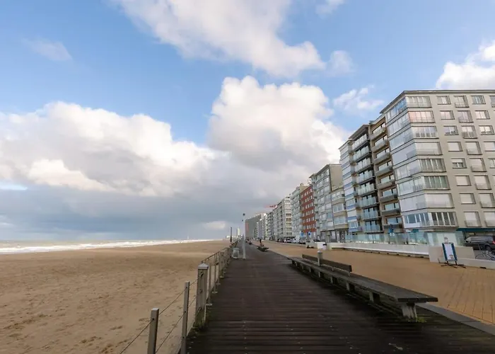 Huswell - Beautiful Seaview With Private Garage