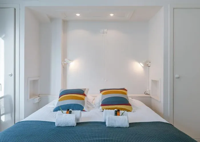 Huswell - Beautiful Seaview With Private Garage